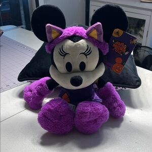 Disney Parks Halloween 2022 Purple Plush Minnie Mouse